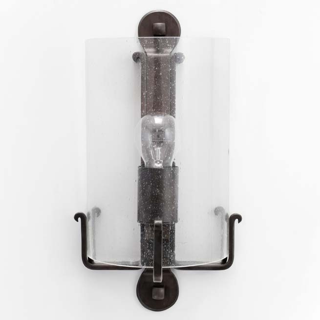 Wandleuchte für Innenraum aus Bronze geschmiedet, patiniert