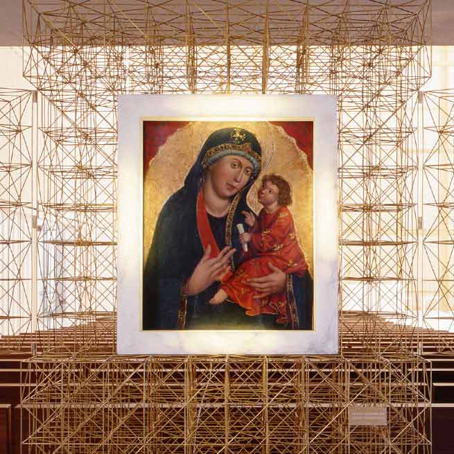 Marien-Andacht aus Messingstäben