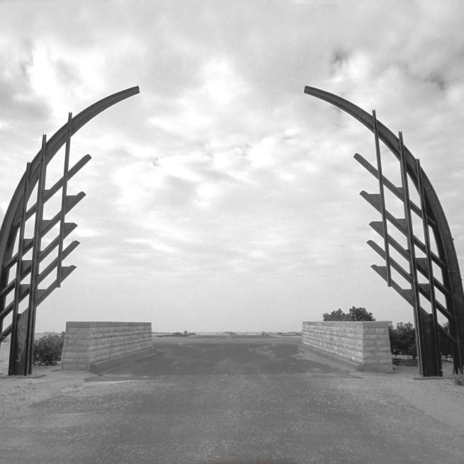 Monument Wüstentor El Alamein aus der Kunstschmiede Bergmeister