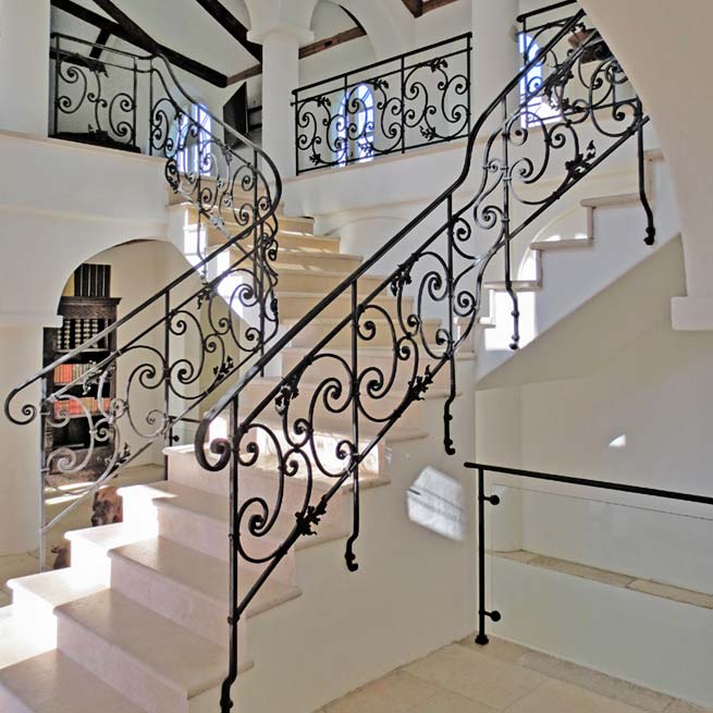 Neukonstruktion Geländer mit historischen Elementen - Vorschau