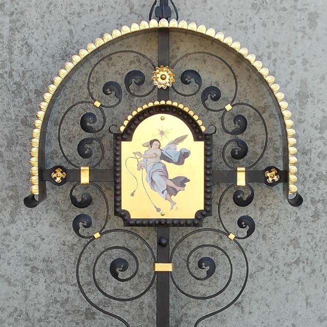 Grabkreuz mit Strahlendach - Vorschau