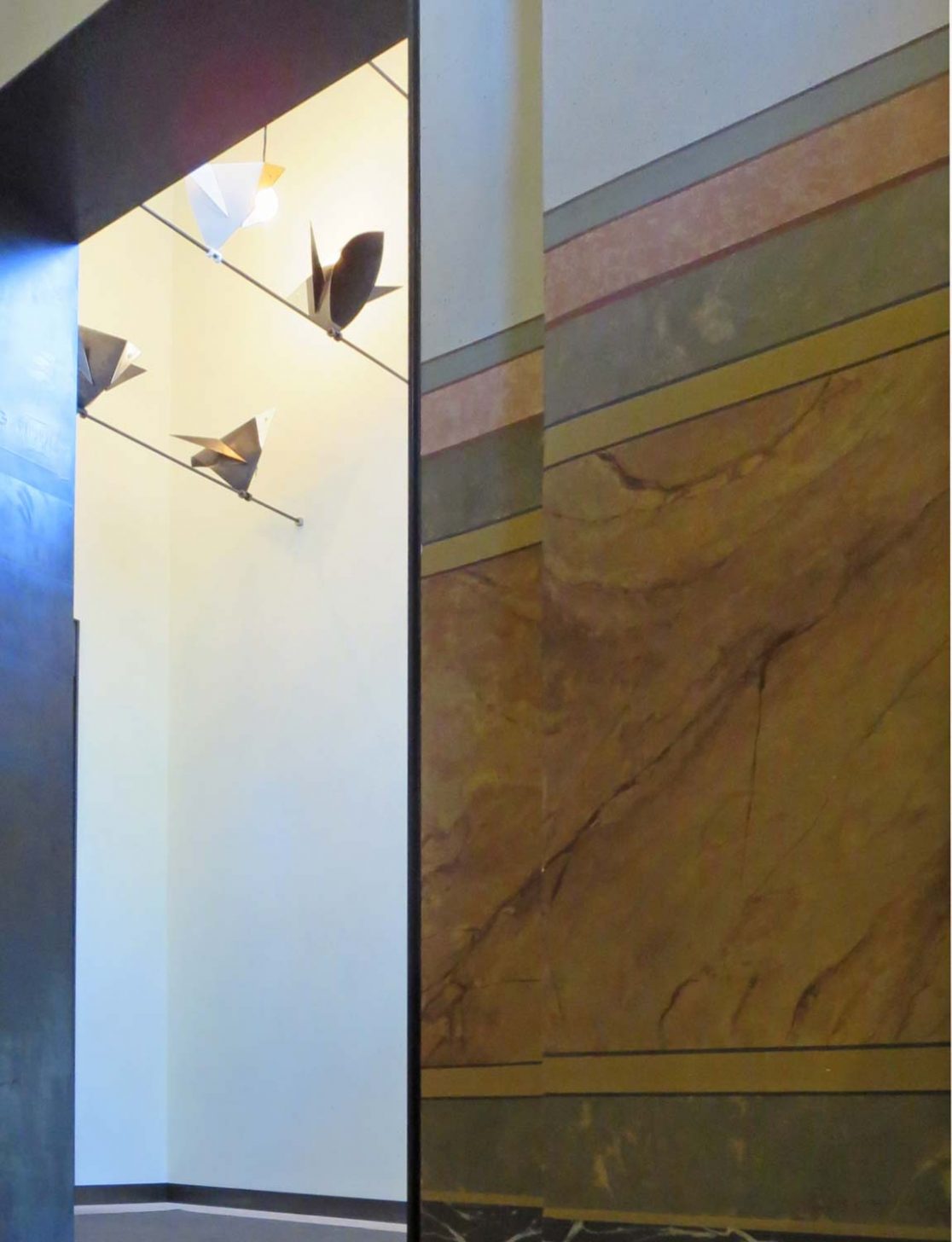 Zugang zur Skulptur Birds on a Wire